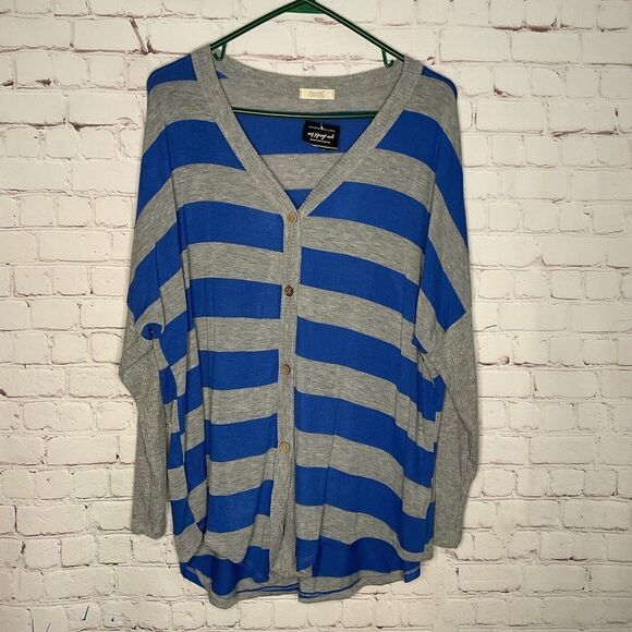 New Oddy Women Plus 1X Sweater V-neck Button Up Cardigan Blue Stripes - Picture 1 of 7
